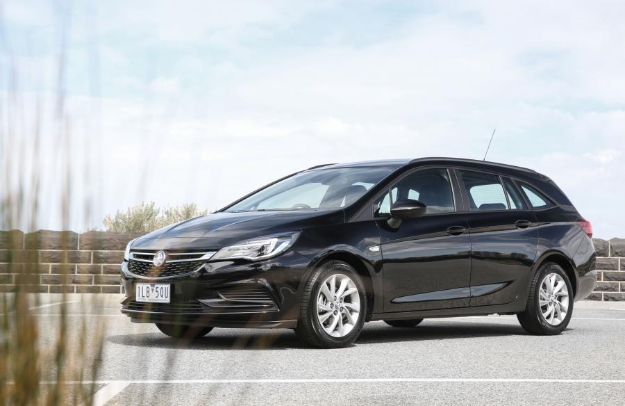  Holden Astra Sportwagon 2017 года  (фото 8 из 8)